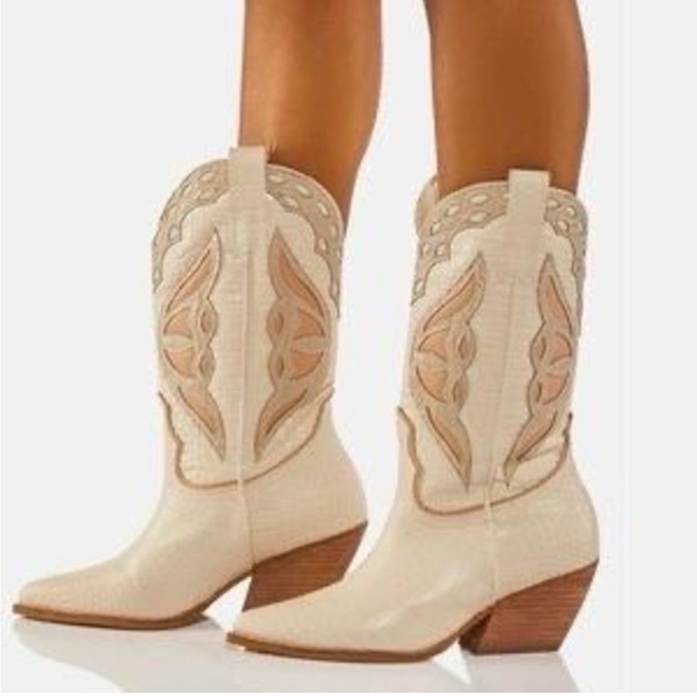 Steve Madden Wynter Cowboy Boots never been worn